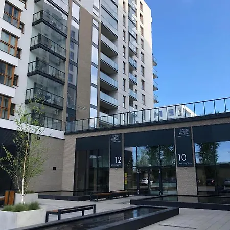 Sea View Apartment *